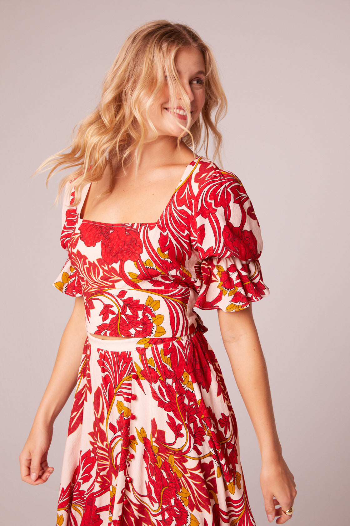 Siren Red Floral Puff Sleeve Top